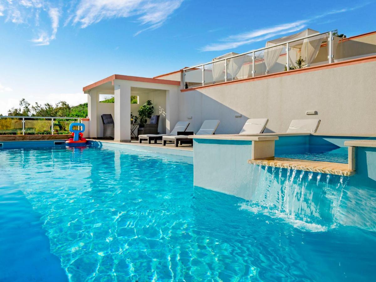 Marija-2 By Interhome Apartment Dinjiska